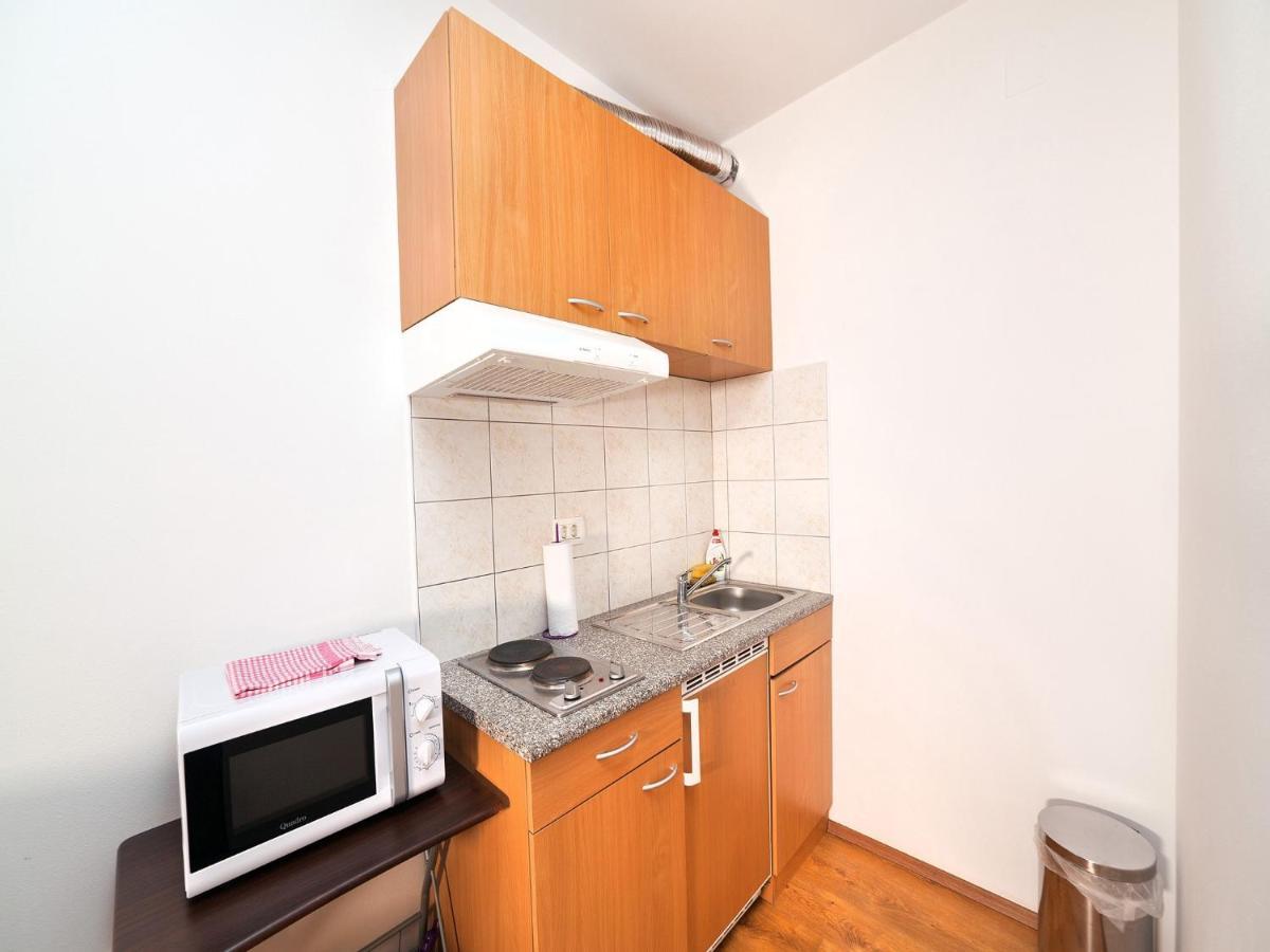 Apartments Barbara Brsec Luaran gambar