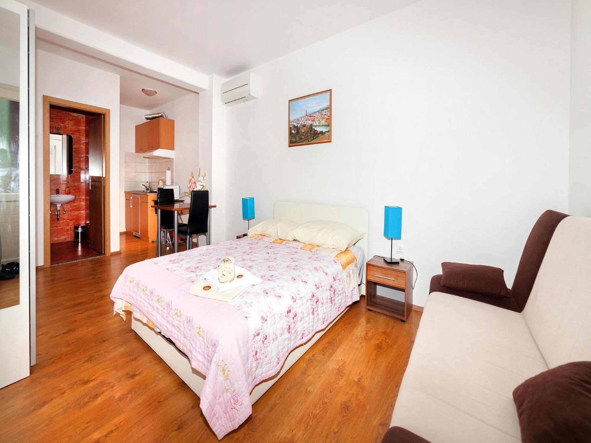 Apartments Barbara Brsec Bilik gambar